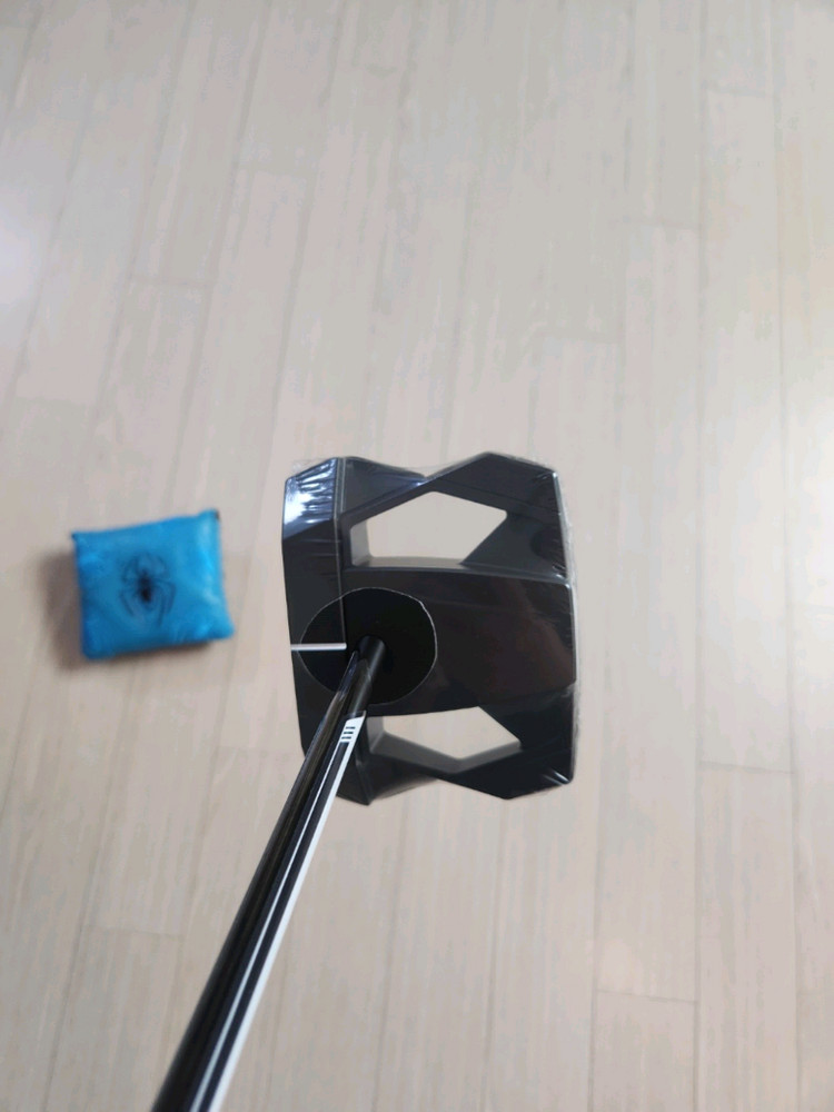 (미사용) 테일러메이드 스파이더 ZT 블랙 제로토크 퍼터 34인치--1