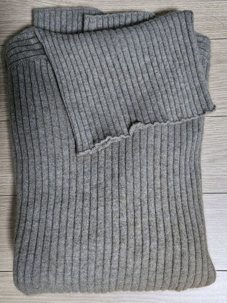 (새상품) 보세 여성 니트 목폴라 듀엘 오즈세컨 지컷 보브 레니본 이미지