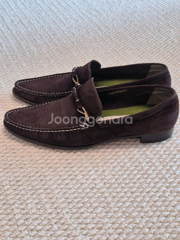 실착용2회 245(38) 정품 발리 여성구두--9