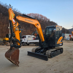 굴삭기 HX60MT
