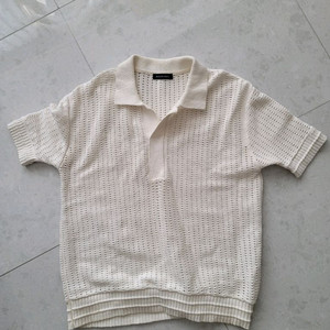 메종미네드 100퍼코튼 카라 반팔 티셔츠 105정 상태극상 이미지