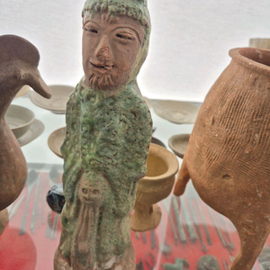 10 31 센치 도자기불상