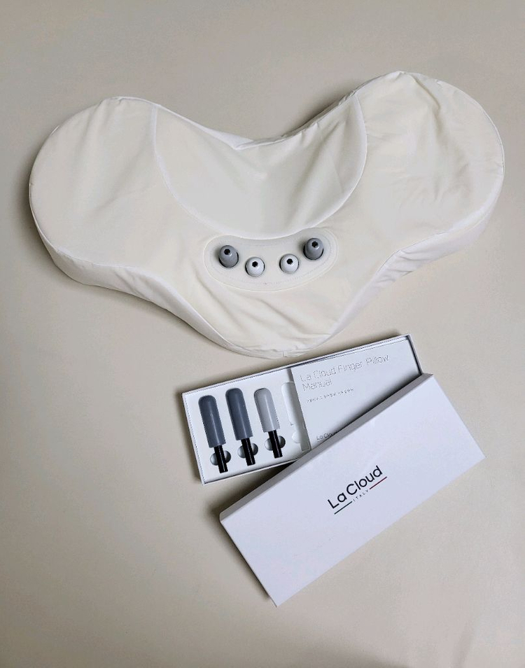 라클라우드 프리미엄 핑거필로우 기능성 지압베개 새상품--0