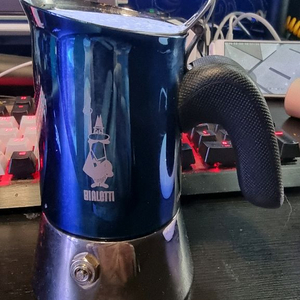 비알레띠 뉴 비너스 스테인리스 모카포트 2컵 (중고)