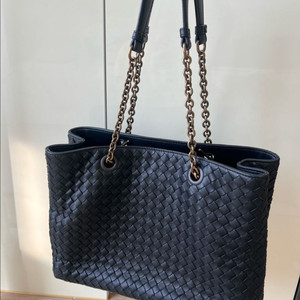 보테가 베네타 인트레치아토 체인 숄더백