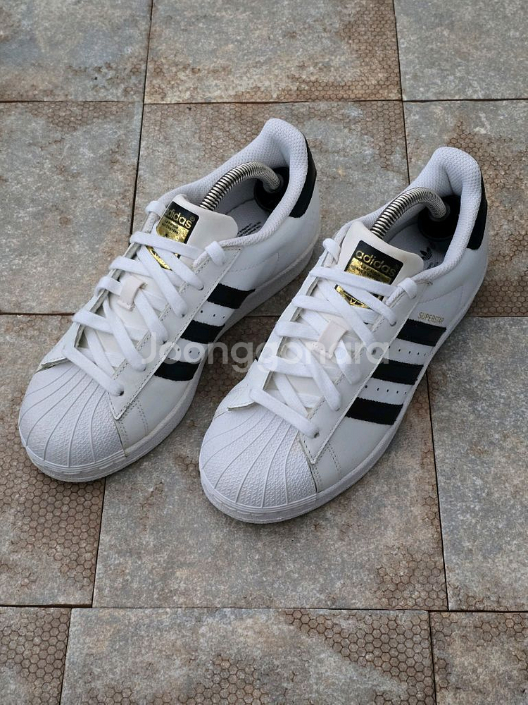 (230)아디다스 슈퍼스타 화이트 블랙 스니커즈 운동화--0