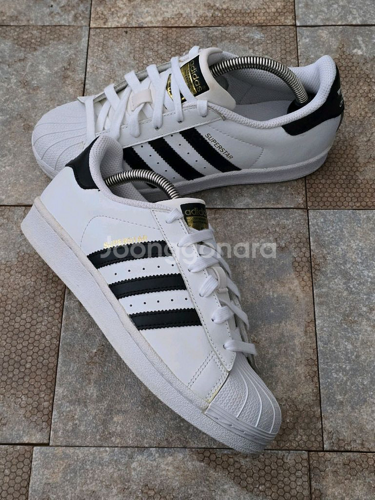 (230)아디다스 슈퍼스타 화이트 블랙 스니커즈 운동화--5
