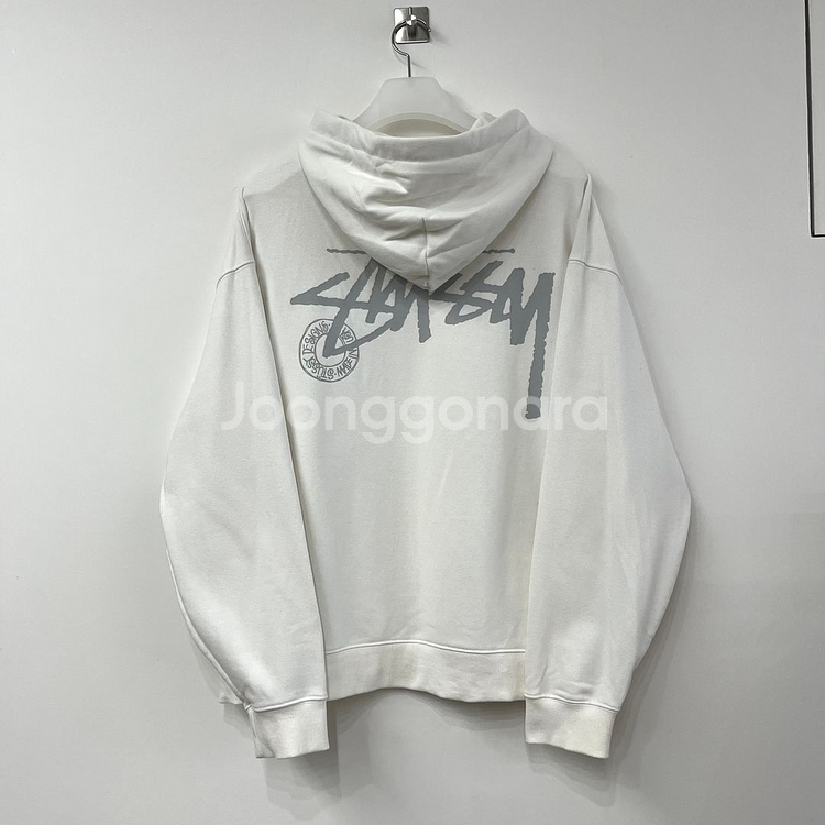 스투시 디자인스 백로고 화이트 후드티--2