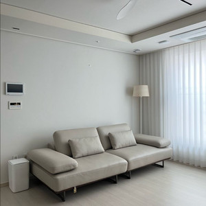 다우닝 클라임 원목 리프트업 전 체 통가죽 소파