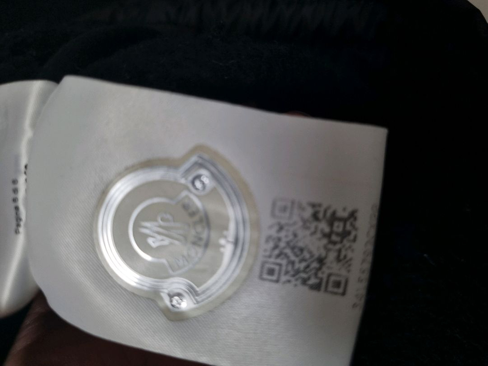 몽클레어 후드 집업 정품 이미지