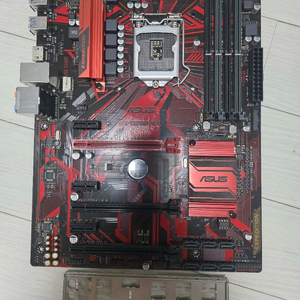 ASUS EX-B250-V7 메인보드