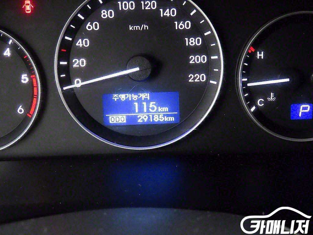 [현대]더 뉴 그랜드 스타렉스 2WD 밴 5인승 모던 (5인승) #2026년특가 이미지