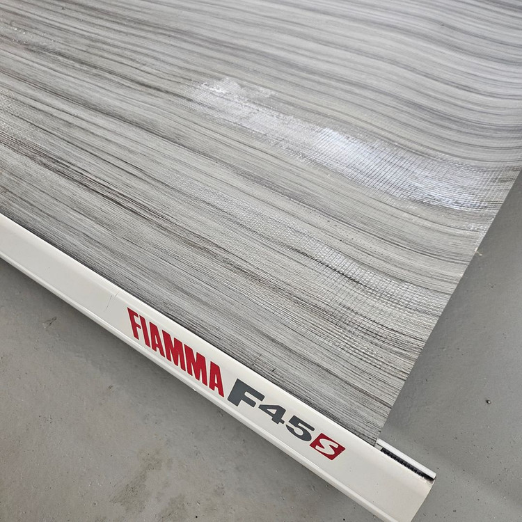 캠핑카사이드어닝 피아마 FIAMMA F45S 260 차량 사이드어닝 이미지