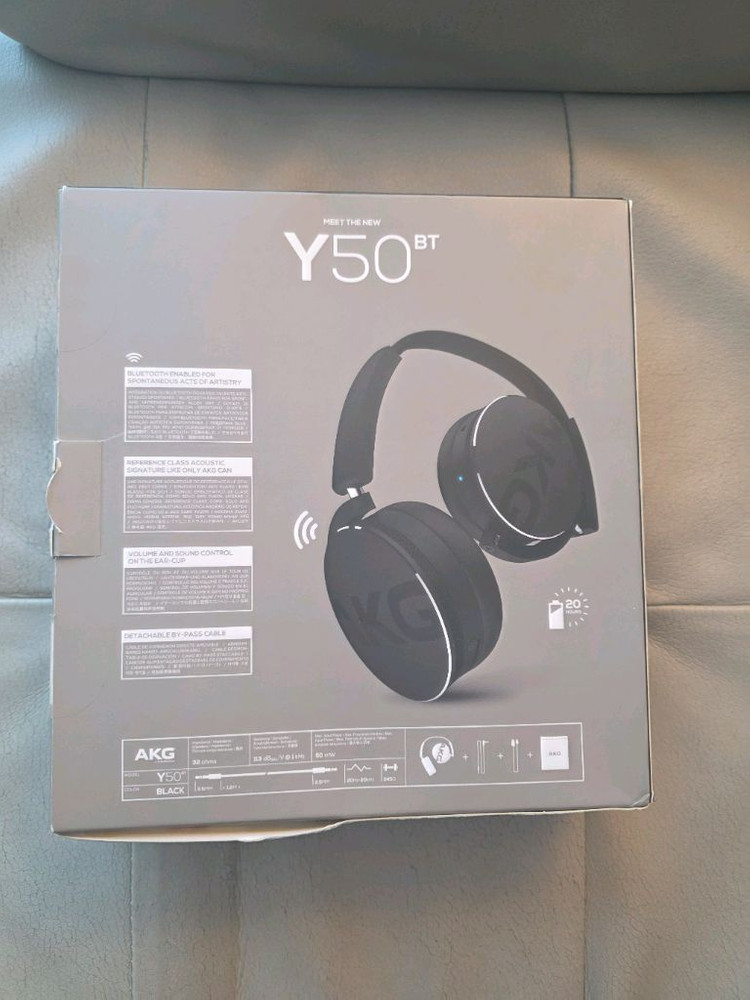 AKG Y50BT 헤드폰--6