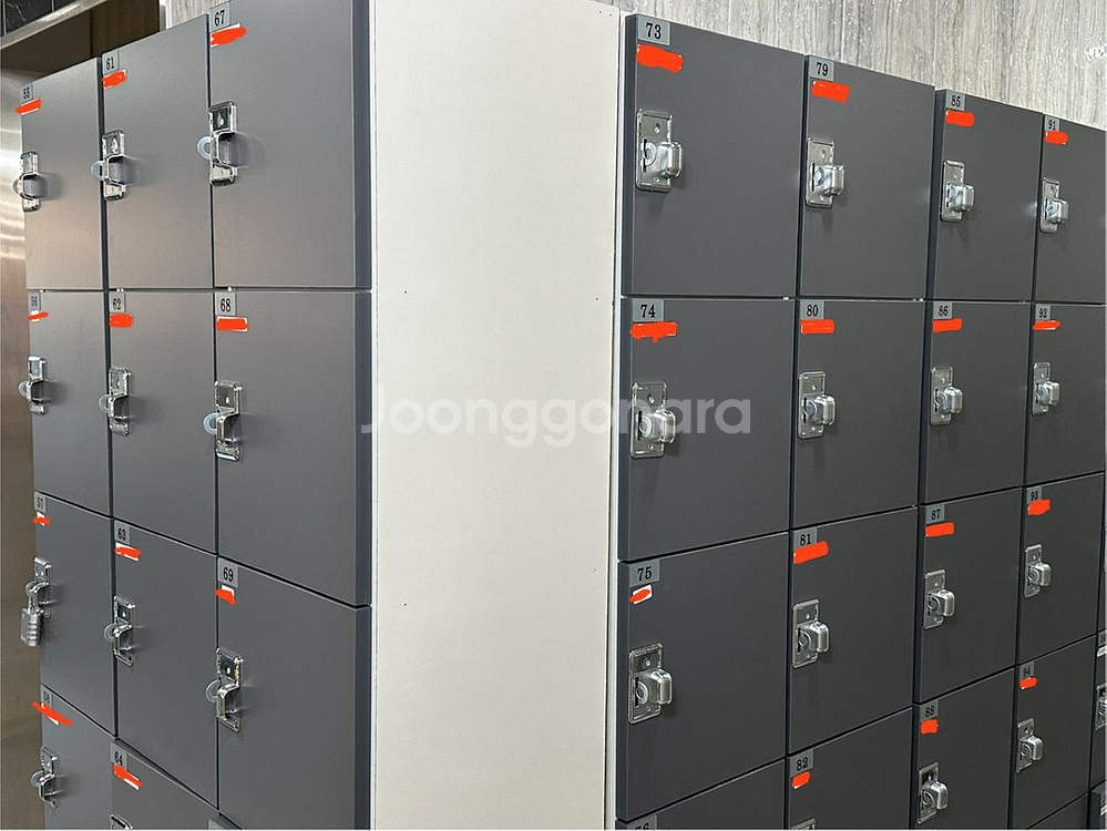 헬스장 정리로 기구 및 덤벨 원판 등 판매 합니다.--1