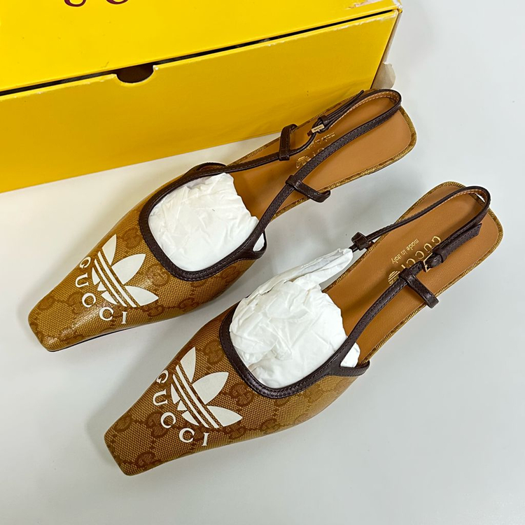 구찌 아디다스 콜라보 슬링백 힐 38.5 이미지