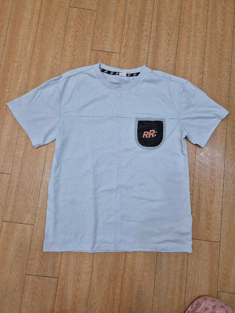 초등5~6학년 브랜드 남아옷(뉴발란스,아디다스.엠엘비.게스.알로봇)--7