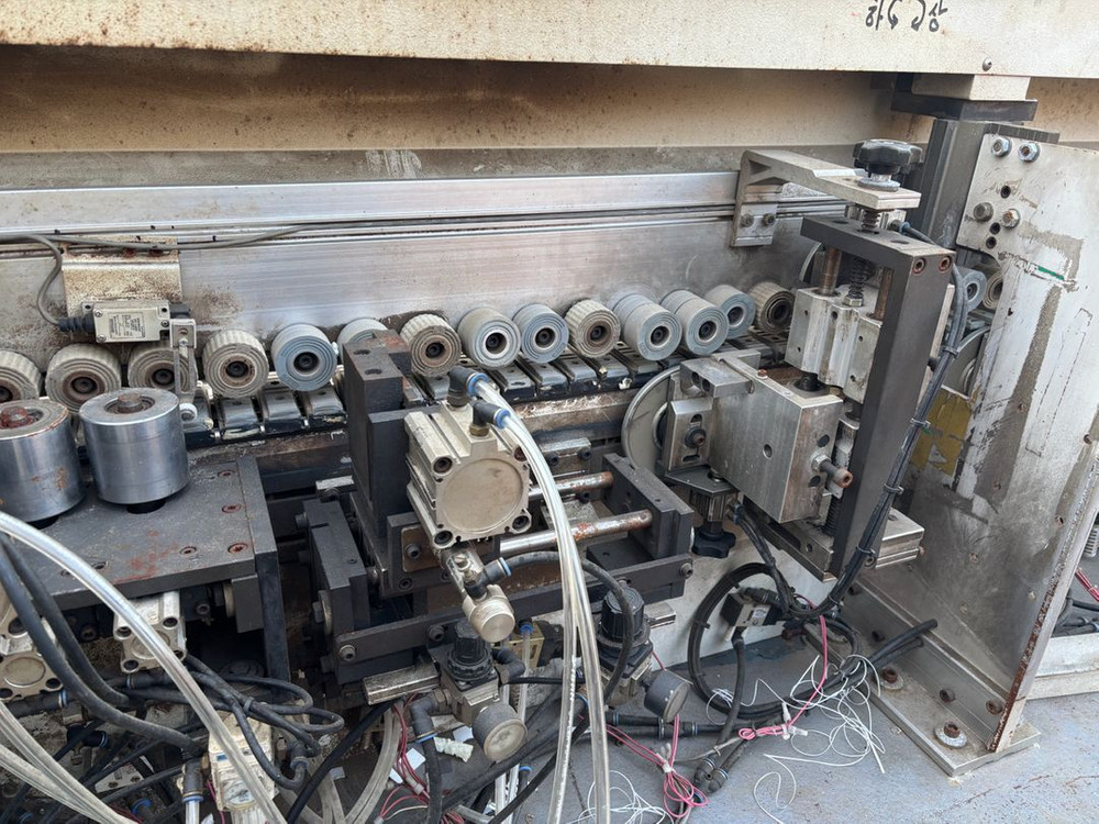 성화 엣지 밴딩기--2