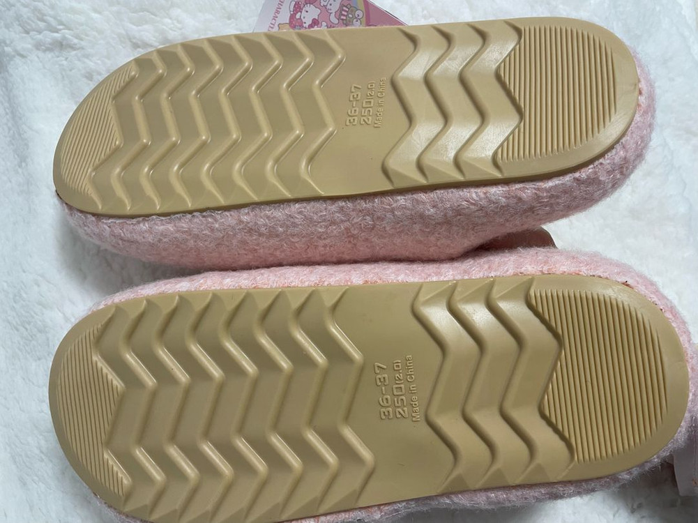 마이멜로디 겨울 슬리퍼 새상품 산리오--2