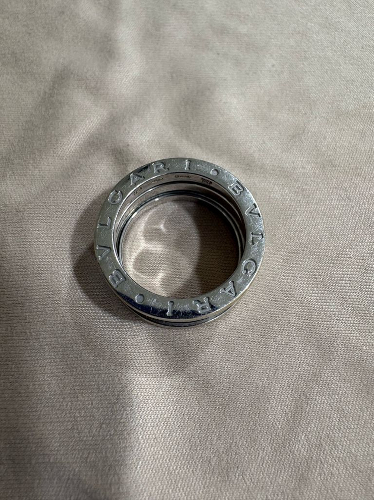 불가리 비제로원 반지 50호 화이트골드 이미지