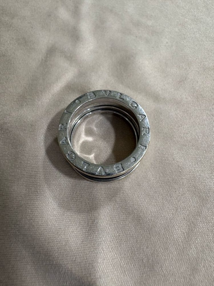 불가리 비제로원 반지 50호 화이트골드 이미지