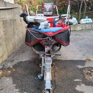 씨월스 430 낚시용 낚싯대 보트 이미지