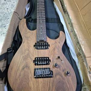 콜트 G300 raw A급 일렉기타 판매