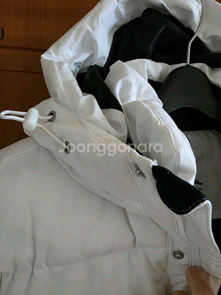 (새상품) 릴리전 화이트 웰론 롱패딩(105)--5