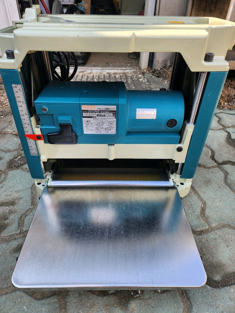 마끼다 자동대패 2012NB 팝니다 이미지