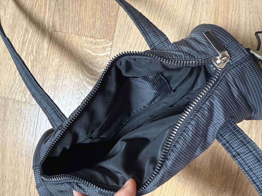 헤라 패딩 미니 숄더백 바게트백--3