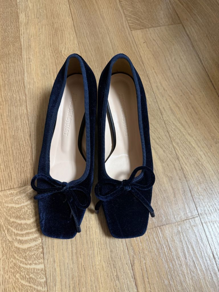 질바이질스튜어트 벨벳 구두 230-235--0