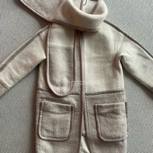 세컨플로우 공효진코트 ,가디건코트, 여성코트