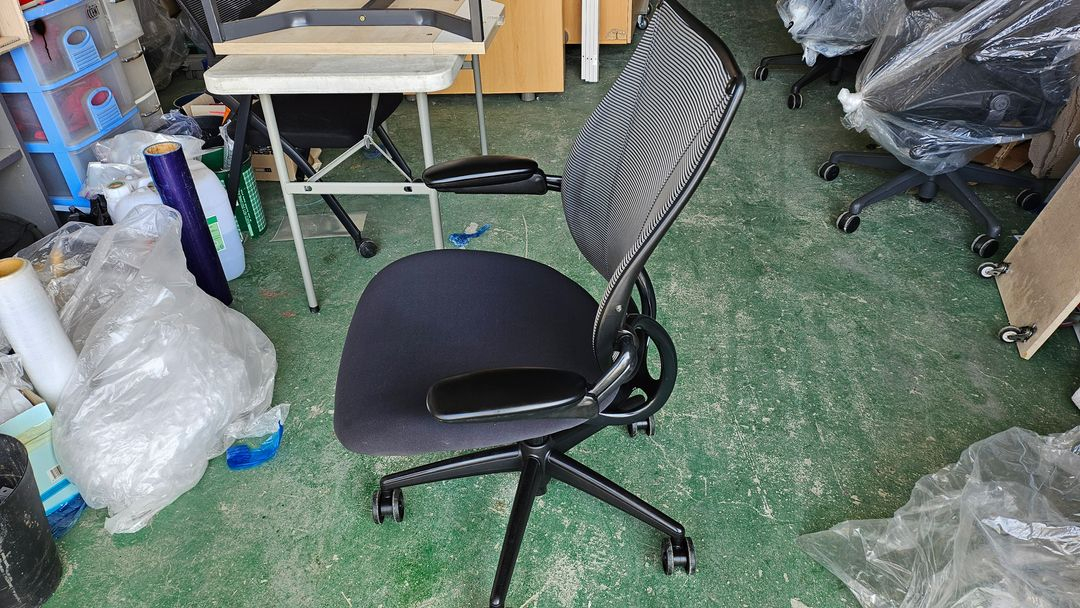 수입명품의자 휴먼스케일 리버티--1