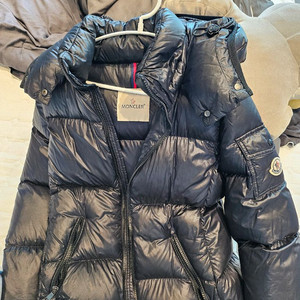 몽클레어 숏패딩 0