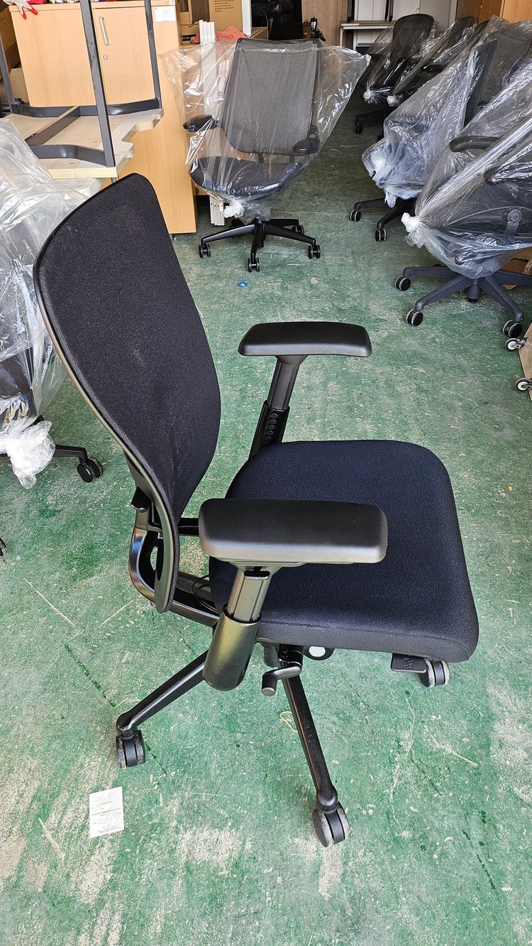 하워스조디의자--1