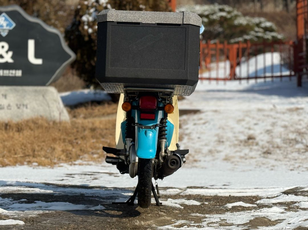 혼다 슈퍼커브110 20년식2만키로 저렴하기 판매합니다.--1