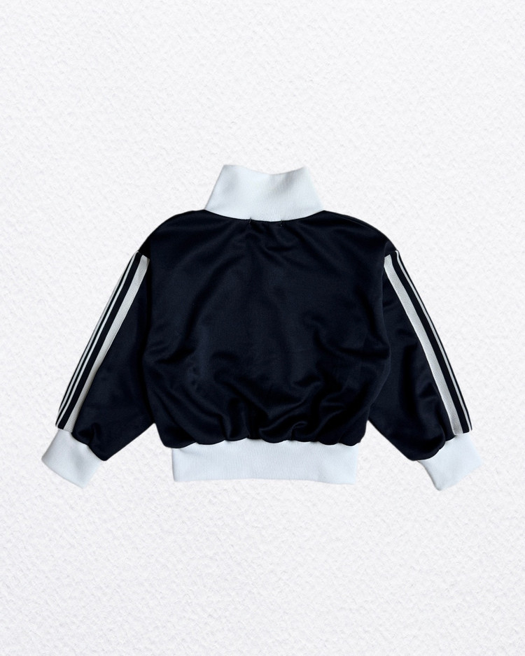 릴라 영앤리치 집업 9호 이미지