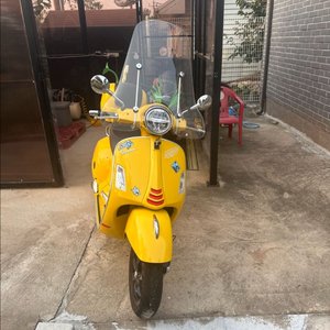 23년 베스파 gts300 노랑 판매