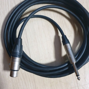 뉴트릭.벨덴마이크케이블.