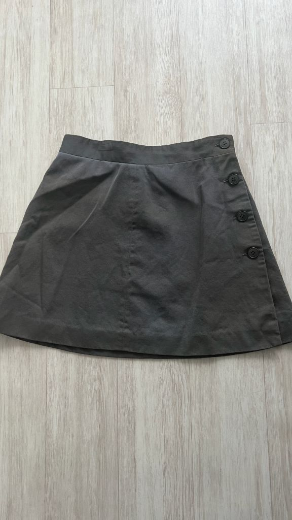 아네스베 라나울 랩 미니스커트 허리 25-26인치관리 부주의로 약간의 색변화가 있어 저렴히 방출합니다 어찌보면 이염--0