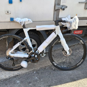 메리다 리엑토 5000 25년식 새제품 팔아요