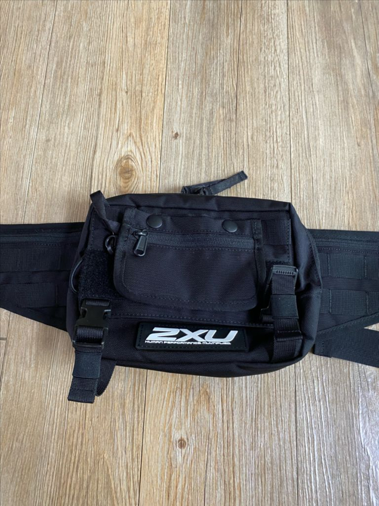 2XU 투엑스유 바일레 힙색 슬링백 런닝백 보조백팩 (새제품)--2