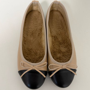 말랑 배색 앞코 안감 퍼 겨울 플랫슈즈 250