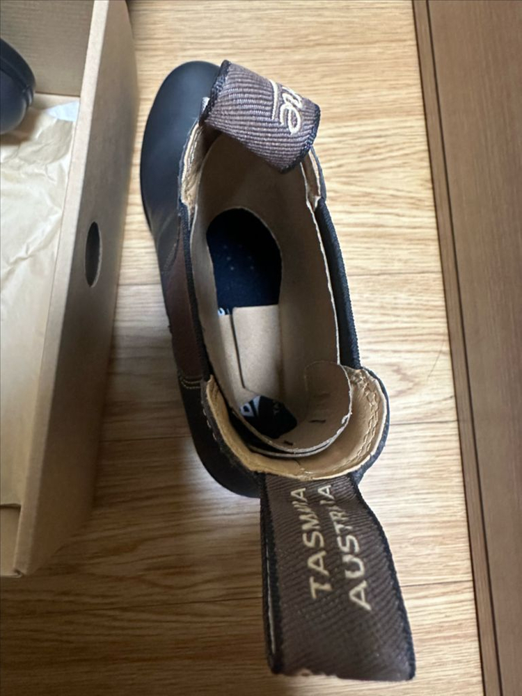 미개봉 블런드스톤 첼시부츠--2