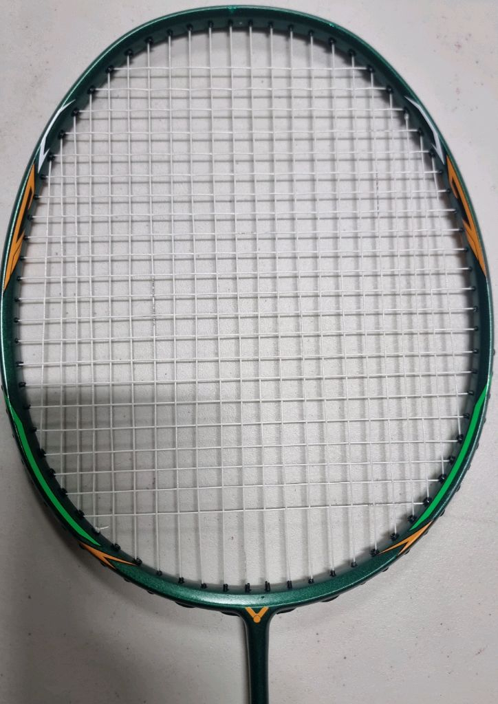 빅터 아우라스피드 1000f 배드민턴 라켓 (택포)--2