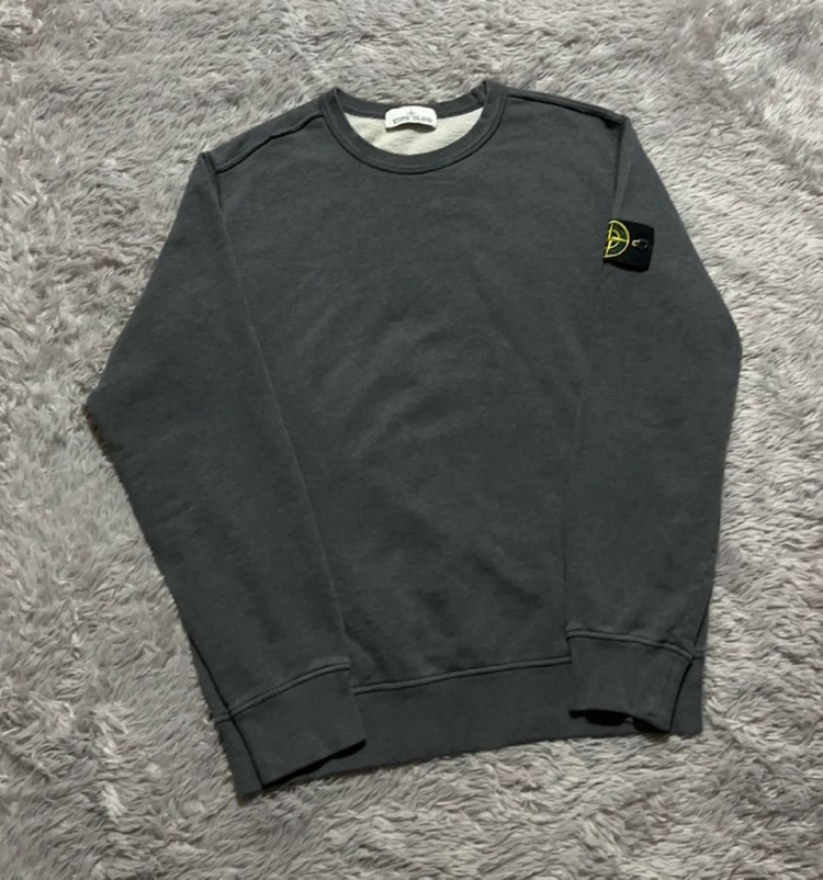 스톤아일랜드 맨투맨 그레이--0