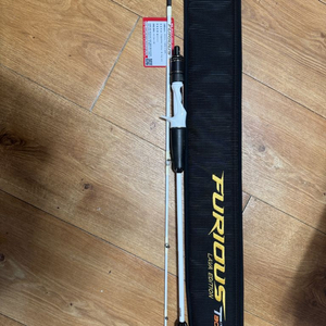 NS블랙홀 퓨리어스 티보론 타이라바 582RL