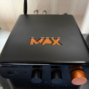 Fosi Audio BT20A Max 앰프와 Polk 오디오 Monitor XT15 북쉘프 스피커 팝니다.