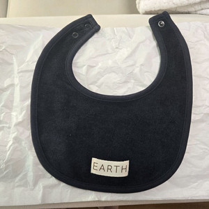 얼쓰빕 턱받이 딥 네이비 새상품 이미지