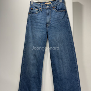 리바이스 ,헤이그, 데일리룩 상하, 벤시몽/ 아코디코 니트